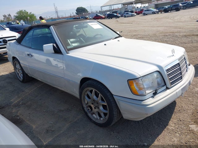 1995 MERCEDES-BENZ E WDBEA66EXSC281149