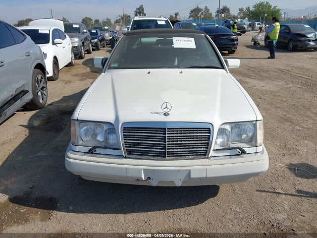 Aukcja sprzedaży 1995 Mercedes-benz E 320, vin: WDBEA66EXSC281149, numer aukcji: 44836408