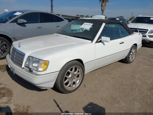 1995 MERCEDES-BENZ E WDBEA66EXSC281149 Photo 1