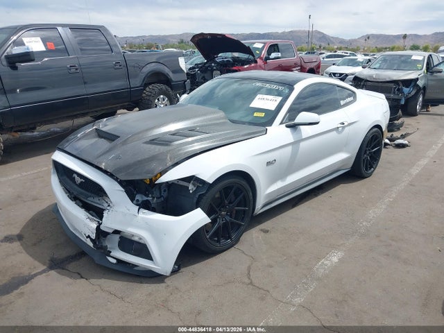 Ford Mustang Gt Premium 2017 1FA6P8CF9H5234467 Image 2
