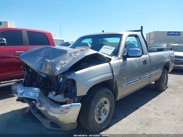 44836419 :رقم المزاد ، 1GTGC24U8YE128435 vin ، 2000 Gmc Sierra 2500 Sle مزاد بيع