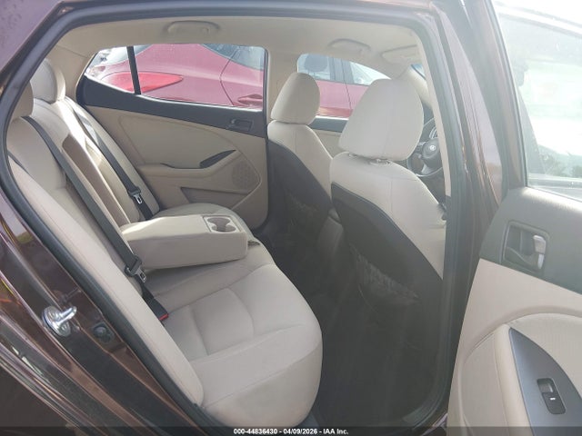 5XXGM4A71EG311948 KIA Optima Lx