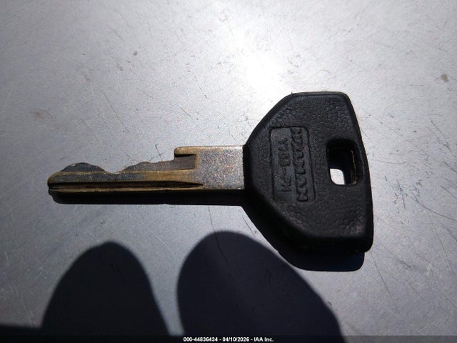 44836434 :رقم المزاد ، 2B7JB31Z2KK386760 vin ، 1989 Dodge Ram Van B350 مزاد بيع