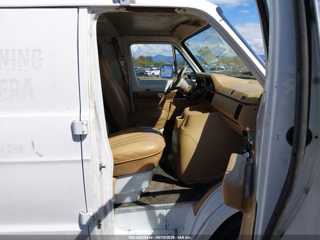 44836434 :رقم المزاد ، 2B7JB31Z2KK386760 vin ، 1989 Dodge Ram Van B350 مزاد بيع