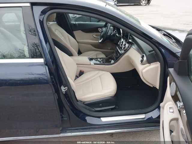 Продажа на аукционе авто 2018 Mercedes-benz C 300 4matic, vin: 55SWF4KB5JU254299, номер лота: 44836435