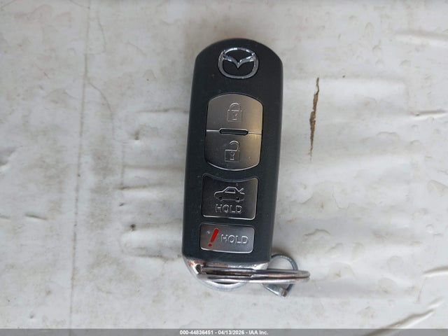 2013 Mazda Mazda3 I Touring მანქანა იყიდება აუქციონზე, vin: JM1BL1L71D1831067, აუქციონის ნომერი: 44836451