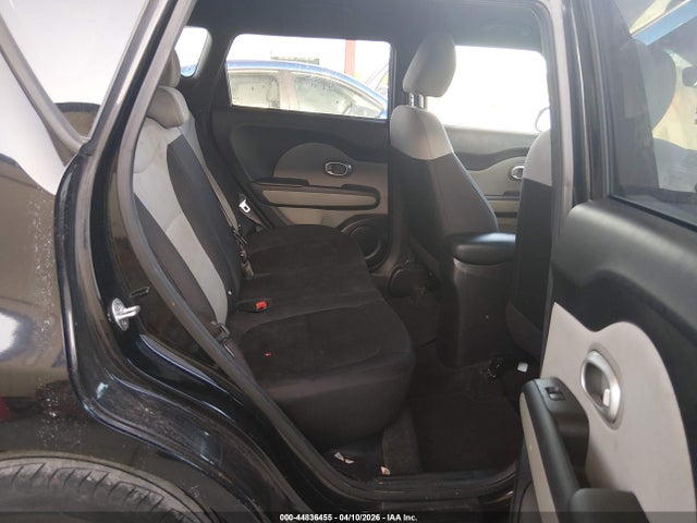 2015 Kia Soul მანქანა იყიდება აუქციონზე, vin: KNDJN2A20F7211071, აუქციონის ნომერი: 44836455