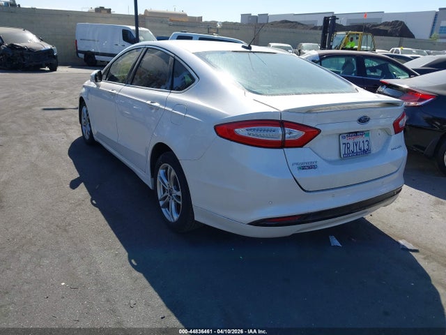 Ford Fusion Energi Titanium 2016 3FA6P0SU7GR320812 Image 3