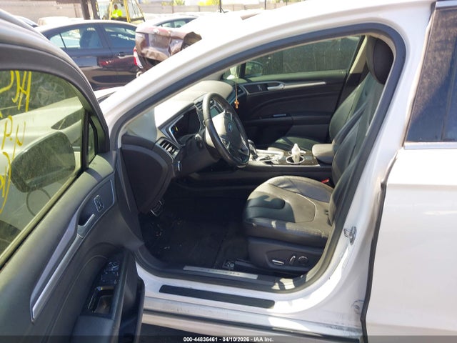 Ford Fusion Energi Titanium 2016 3FA6P0SU7GR320812 Image 5