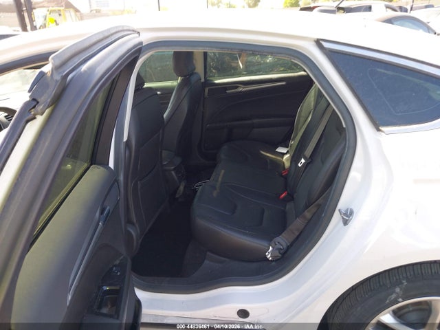 Ford Fusion Energi Titanium 2016 3FA6P0SU7GR320812 Image 8