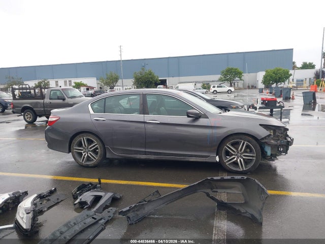 1HGCR2F13HA084787 Honda Accord Sport Se
