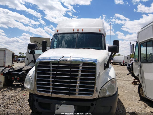 Продажа на аукционе авто 2019 Freightliner Cascadia 125, vin: 3AKJGLDR8KDKM2399, номер лота: 44836471