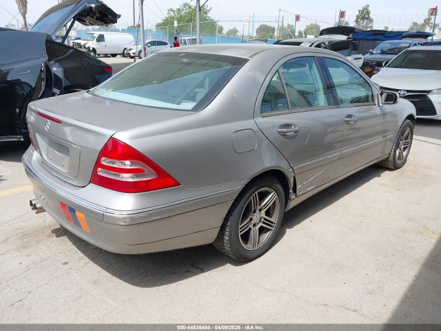 Aukcja sprzedaży 2004 Mercedes-benz C 240, vin: WDBRF61J34E016149, numer aukcji: 44836484