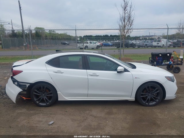 Продаж на аукціоні авто 2020 Acura Tlx A-spec/a-spec W/red Leather, vin: 19UUB1F63LA000555, номер лоту: 44836497