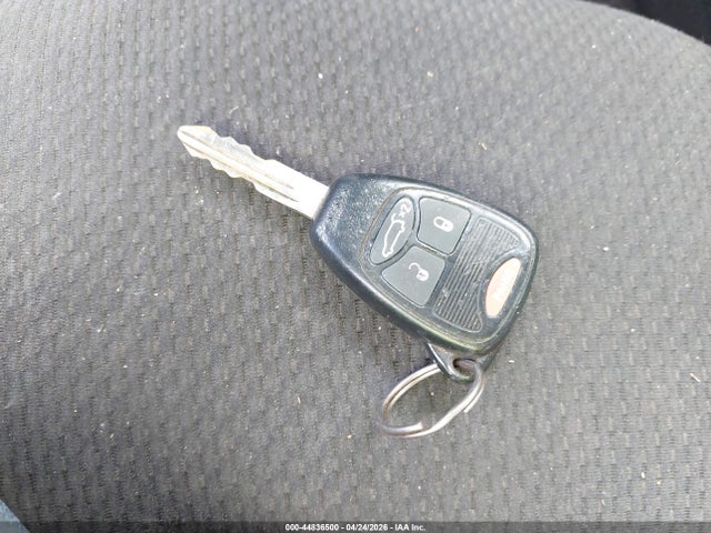 44836500 :رقم المزاد ، 1C3CCBBG0DN744334 vin ، 2013 Chrysler 200 Touring مزاد بيع