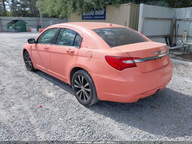 44836500 :رقم المزاد ، 1C3CCBBG0DN744334 vin ، 2013 Chrysler 200 Touring مزاد بيع