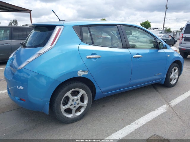 44836520 :رقم المزاد ، JN1AZ0CP7BT005977 vin ، 2011 Nissan Leaf Sl مزاد بيع