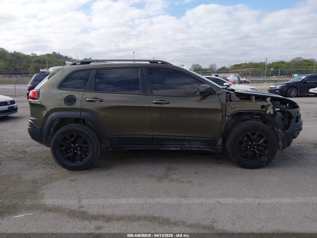 Продаж на аукціоні авто 2015 Jeep Cherokee Trailhawk, vin: 1C4PJMBS4FW576262, номер лоту: 44836538