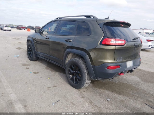 Продаж на аукціоні авто 2015 Jeep Cherokee Trailhawk, vin: 1C4PJMBS4FW576262, номер лоту: 44836538