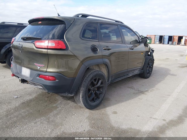 Продаж на аукціоні авто 2015 Jeep Cherokee Trailhawk, vin: 1C4PJMBS4FW576262, номер лоту: 44836538