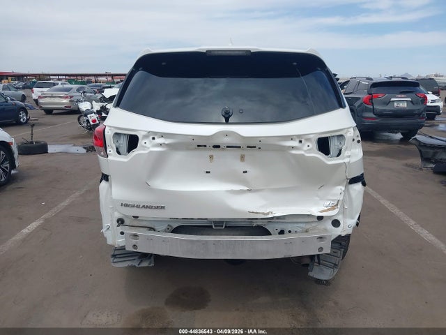 Toyota Highlander Le Plus 2017 5TDZZRFH3HS222166 Image 6