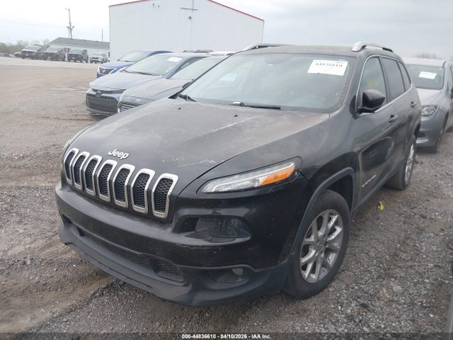 2014 Jeep Cherokee Latitude მანქანა იყიდება აუქციონზე, vin: 1C4PJLCB4EW323482, აუქციონის ნომერი: 44836610