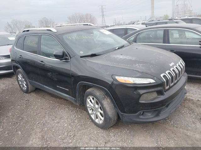 2014 Jeep Cherokee Latitude მანქანა იყიდება აუქციონზე, vin: 1C4PJLCB4EW323482, აუქციონის ნომერი: 44836610