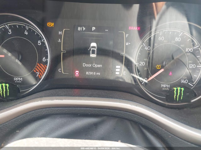 2014 Jeep Cherokee Latitude მანქანა იყიდება აუქციონზე, vin: 1C4PJLCB4EW323482, აუქციონის ნომერი: 44836610