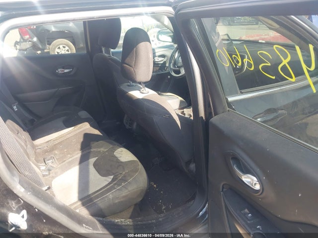 2014 Jeep Cherokee Latitude მანქანა იყიდება აუქციონზე, vin: 1C4PJLCB4EW323482, აუქციონის ნომერი: 44836610