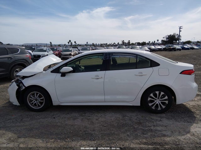 Toyota Corolla Hybrid Le 2022 JTDEAMDE5N3013400 Image 12