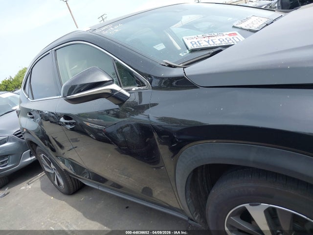 JTJYARBZ1K2117588 Lexus NX 300