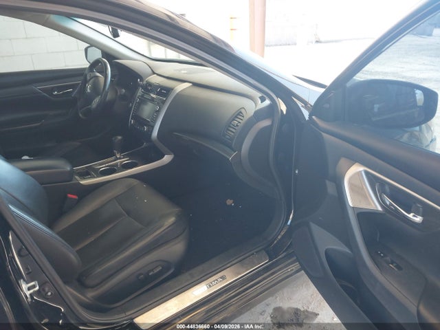2015 NISSAN ALTIMA 1N4AL3AP2FN301685 Photo 4