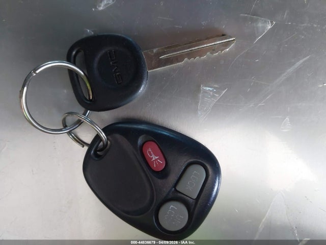 44836679 :رقم المزاد ، 1GTEC19T72E246615 vin ، 2002 Gmc Sierra 1500 Sle مزاد بيع