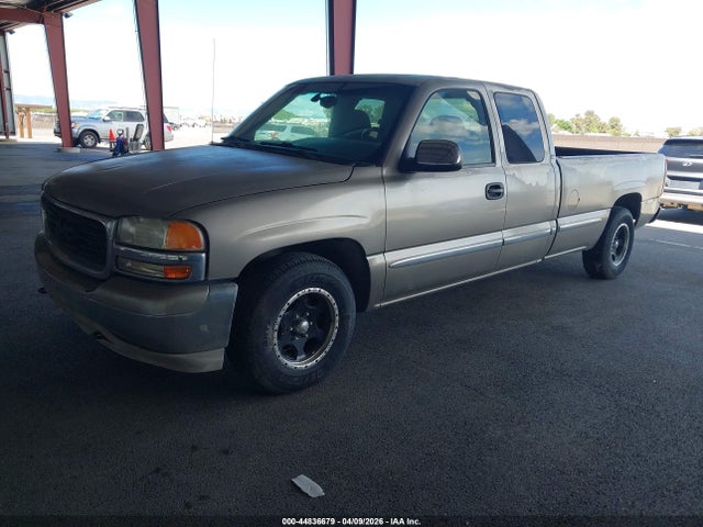 44836679 :رقم المزاد ، 1GTEC19T72E246615 vin ، 2002 Gmc Sierra 1500 Sle مزاد بيع