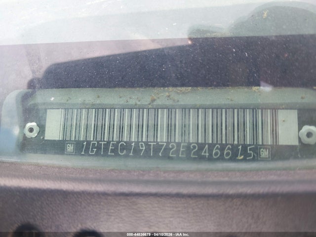 44836679 :رقم المزاد ، 1GTEC19T72E246615 vin ، 2002 Gmc Sierra 1500 Sle مزاد بيع
