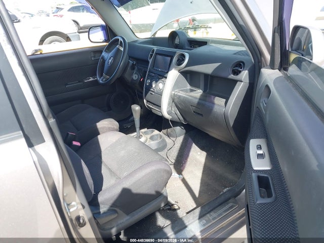 2004 Scion Xb მანქანა იყიდება აუქციონზე, vin: JTLKT324640166034, აუქციონის ნომერი: 44836690