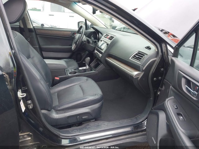 Продаж на аукціоні авто 2017 Subaru Outback 2.5i Limited, vin: 4S4BSANC5H3357496, номер лоту: 44836707