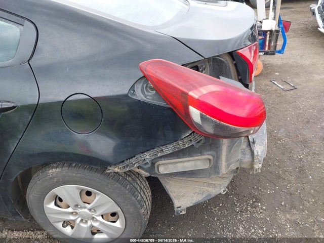 Продажа на аукционе авто 2017 Kia Forte Lx, vin: 3KPFL4A79HE040343, номер лота: 44836709