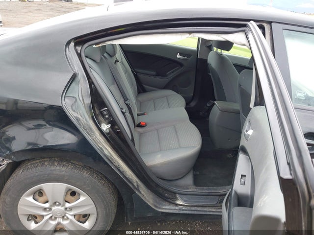 Продажа на аукционе авто 2017 Kia Forte Lx, vin: 3KPFL4A79HE040343, номер лота: 44836709