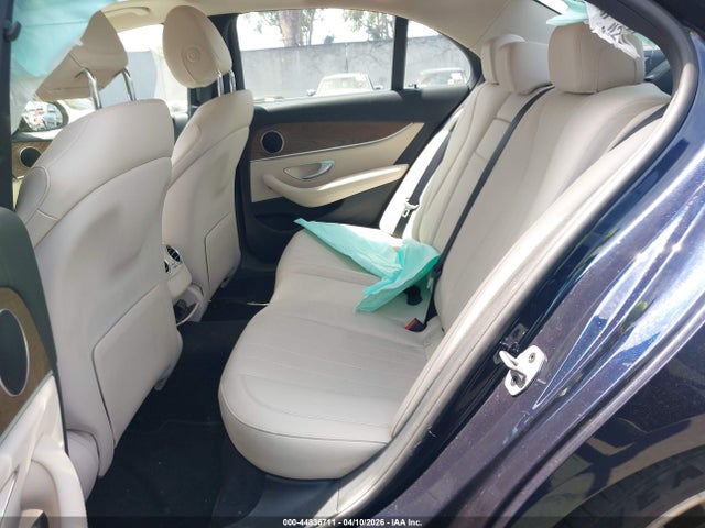 W1KZF8DBXNB071045 Mercedes-Benz E 350