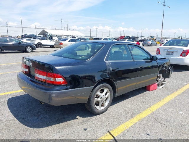 44836718 :رقم المزاد ، JT8BF28G610338023 vin ، 2001 Lexus Es 300 مزاد بيع