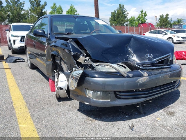 44836718 :رقم المزاد ، JT8BF28G610338023 vin ، 2001 Lexus Es 300 مزاد بيع