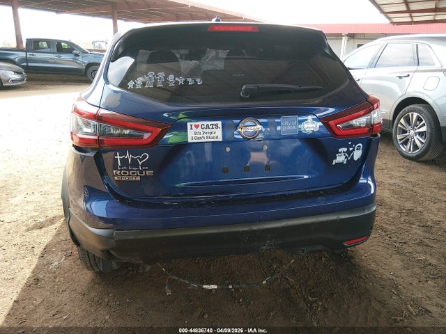 JN1BJ1AVXMW301449 Nissan Rogue Sport S Fwd Xtronic Cvt