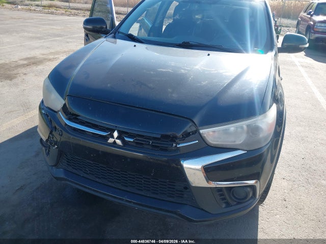 2018 MITSUBISHI OUTLANDER SPORT JA4AP3AU7JZ001849 Photo 5