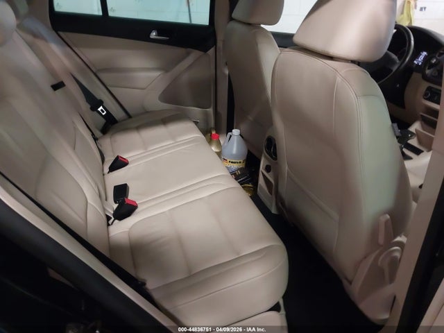 Aukcja sprzedaży 2010 Volkswagen Tiguan Sel, vin: WVGAV7AX2AW527896, numer aukcji: 44836751