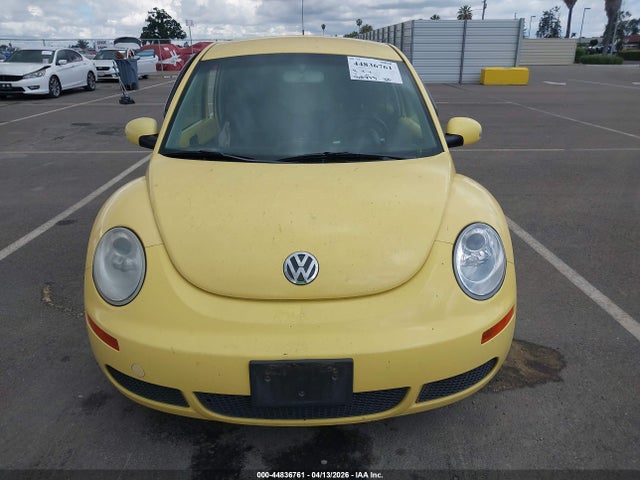 2009 Volkswagen New Beetle 2.5l მანქანა იყიდება აუქციონზე, vin: 3VWPG31C59M500375, აუქციონის ნომერი: 44836761