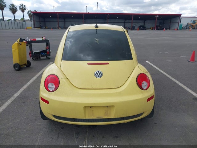 2009 Volkswagen New Beetle 2.5l მანქანა იყიდება აუქციონზე, vin: 3VWPG31C59M500375, აუქციონის ნომერი: 44836761