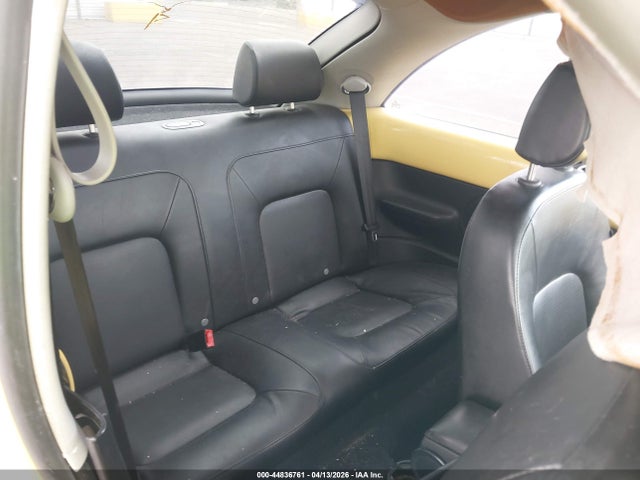 2009 Volkswagen New Beetle 2.5l მანქანა იყიდება აუქციონზე, vin: 3VWPG31C59M500375, აუქციონის ნომერი: 44836761
