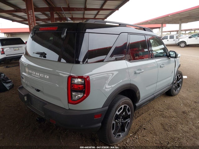 Ford Bronco Sport Outer Banks 2021 3FMCR9C65MRB00152 Image 4