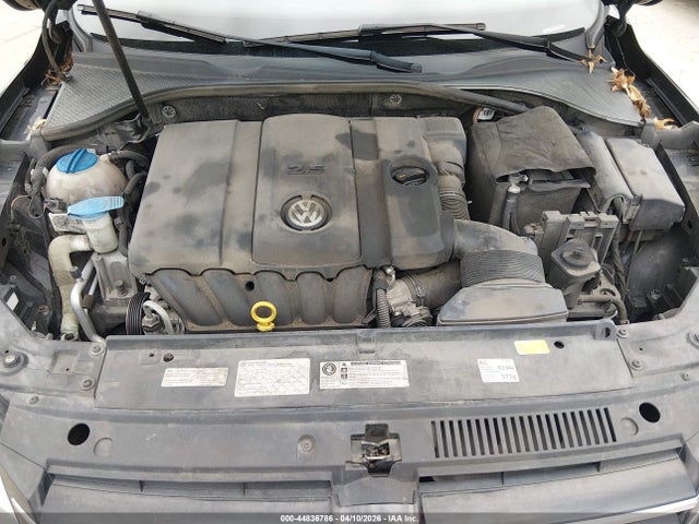 44836786 :رقم المزاد ، 1VWBP7A36EC014736 vin ، 2014 Volkswagen Passat 2.5l Se مزاد بيع